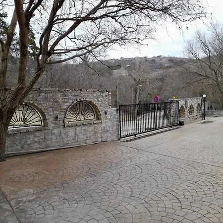 דירה Queen's Garden *