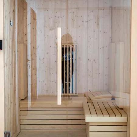 דירה Queen's Garden *