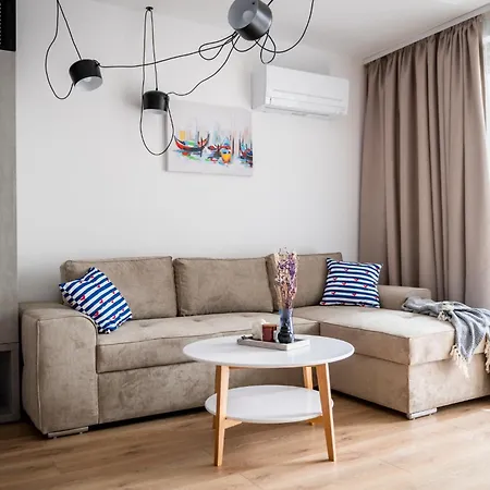 Queen's Garden בלצ'יק