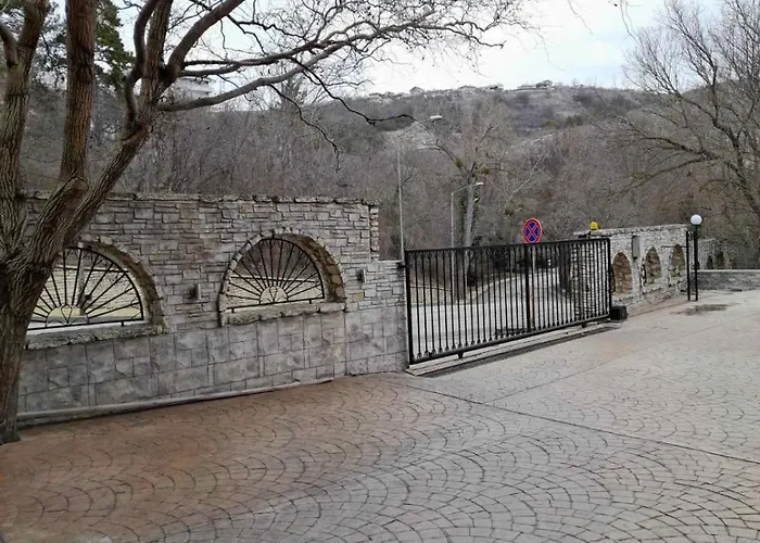 דירה Queen's Garden *