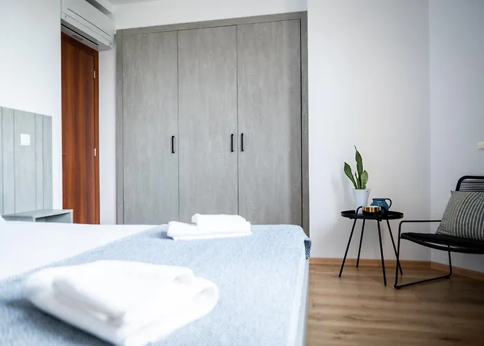 דירה Queen's Garden