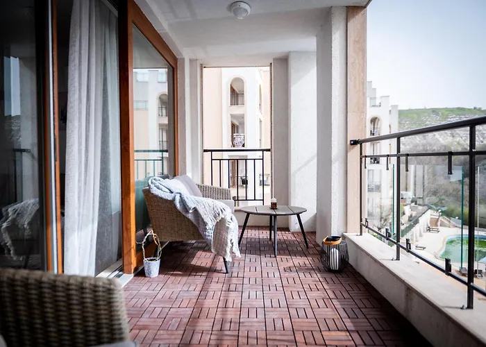 Queen's Garden דירה *