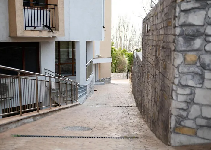 Queen's Garden דירה *