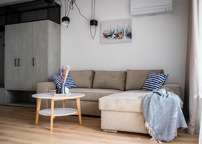 Queen's Garden * בלצ'יק