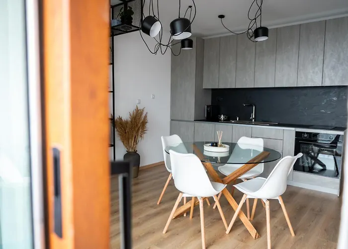 Queen's Garden בלצ'יק