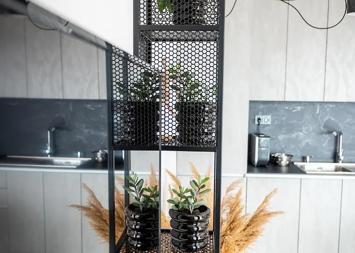 Queen's Garden דירה